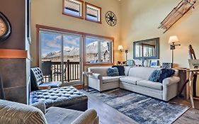 Spectacular Mountain View Corner Unit Pool Hot Tub Park Pass